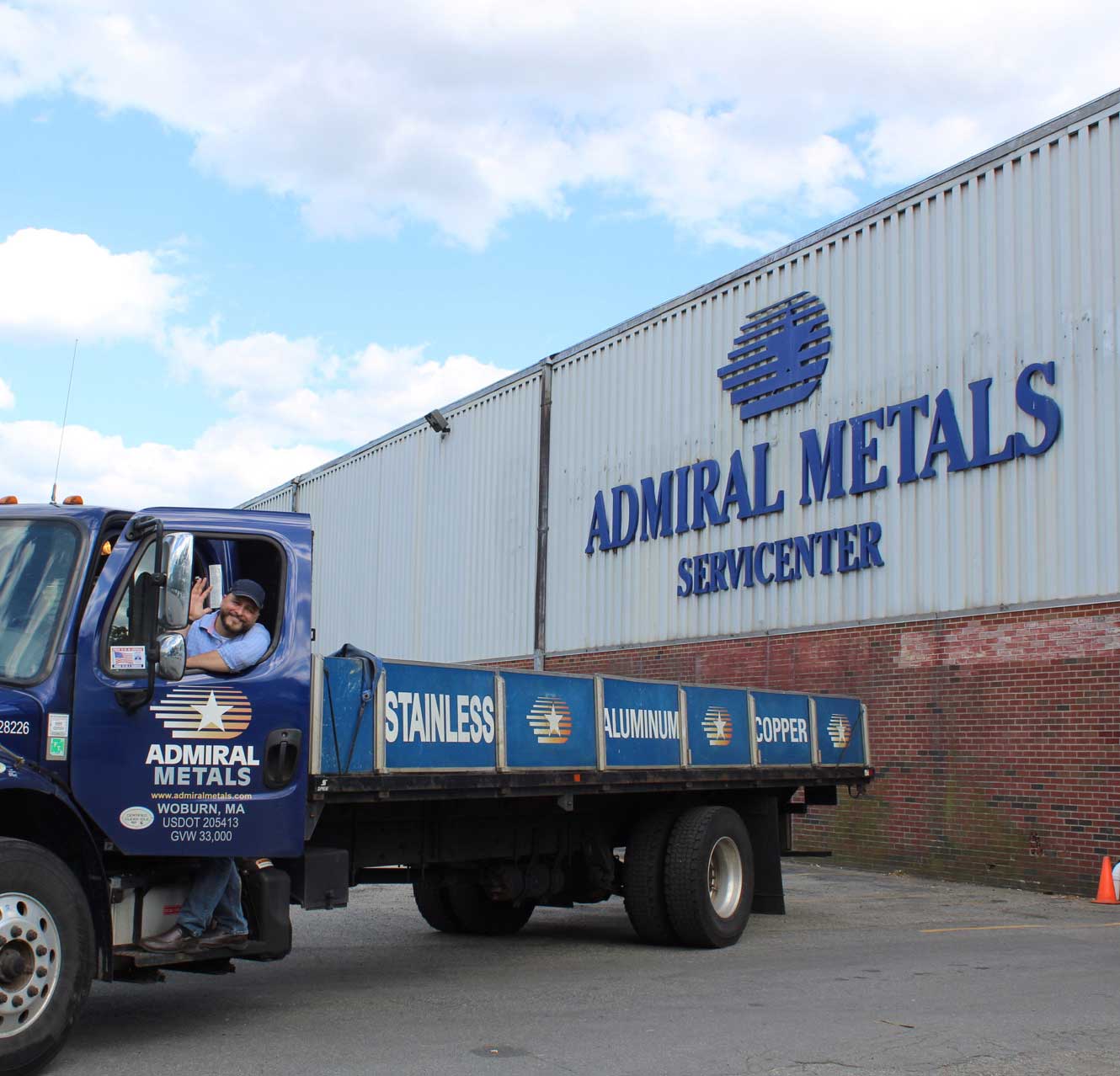 truck-admiral-metal